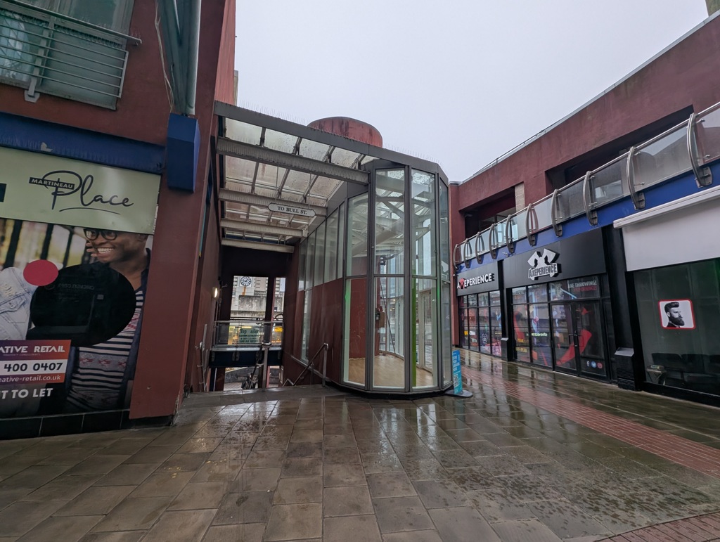 Kiosk, Martineau Place, Corporation Street, Birmingham, B2 4UW
