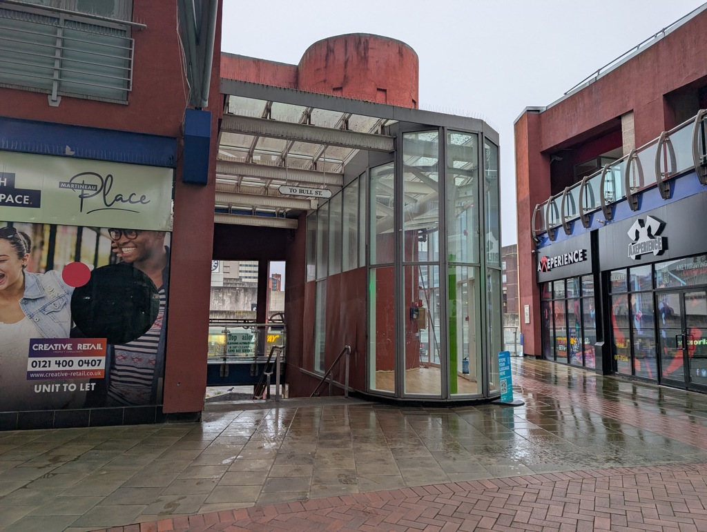 Kiosk, Martineau Place, Corporation Street, Birmingham, B2 4UW