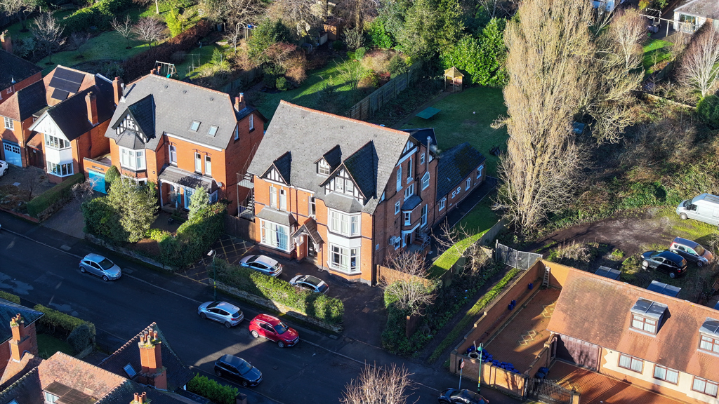 32 Grove Avenue, Moseley, Birmingham, West Midlands, B13 9RY