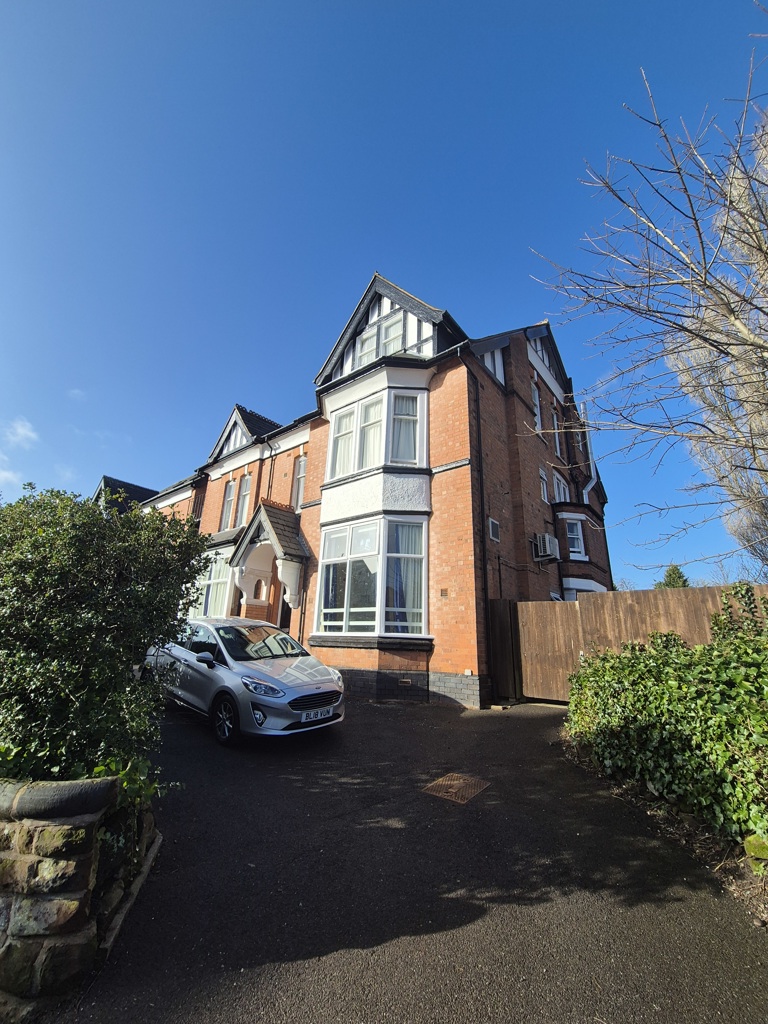 32 Grove Avenue, Moseley, Birmingham, West Midlands, B13 9RY
