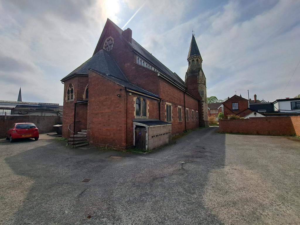 Eignbrook United Reformed Church, 138 Eign Street, Hereford, Herefordshire, HR4 0AP