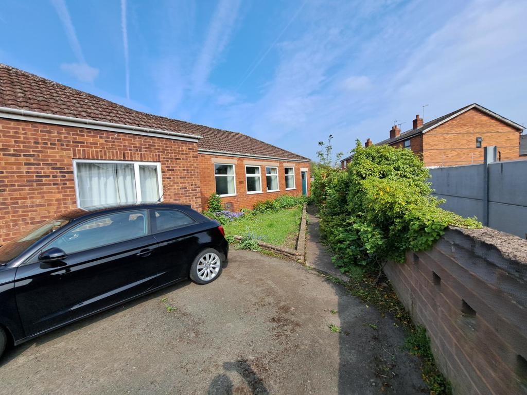 Eignbrook United Reformed Church, 138 Eign Street, Hereford, Herefordshire, HR4 0AP