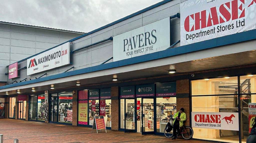 Unit 5 Astle Retail Park, West Bromwich, West Midlands, B70 8NS