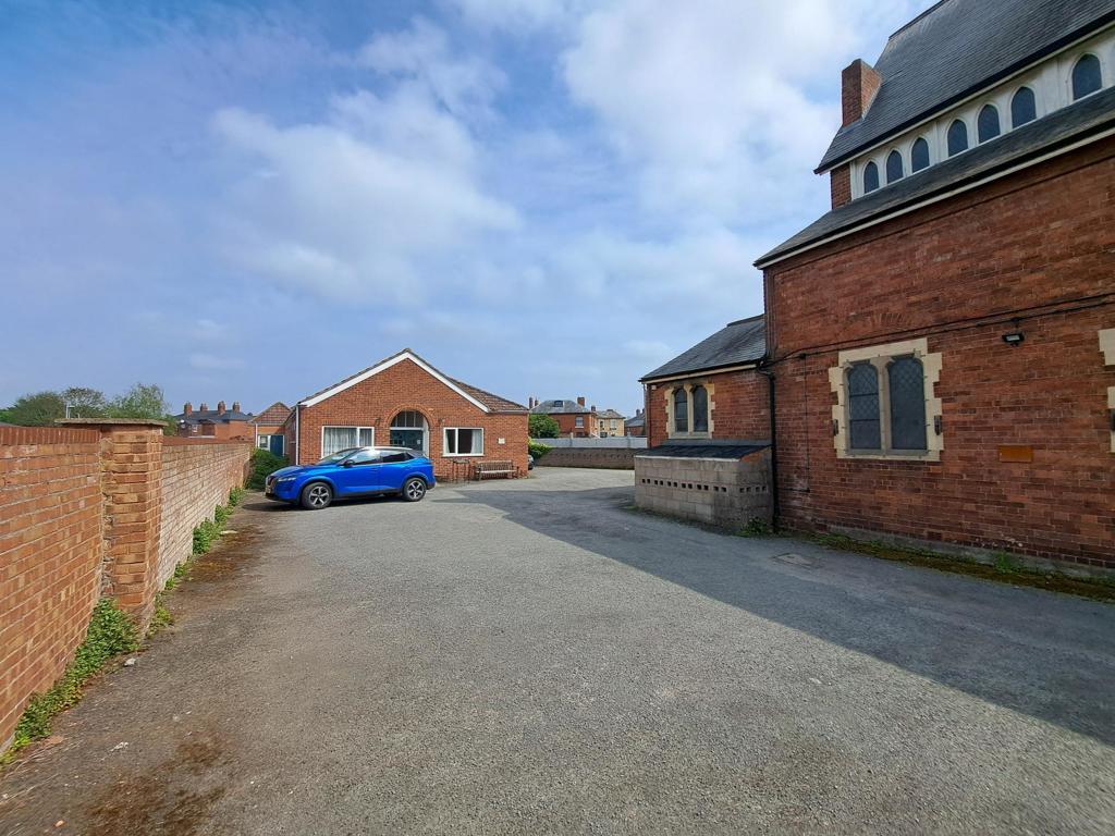 Eignbrook United Reformed Church, 138 Eign Street, Hereford, Herefordshire, HR4 0AP