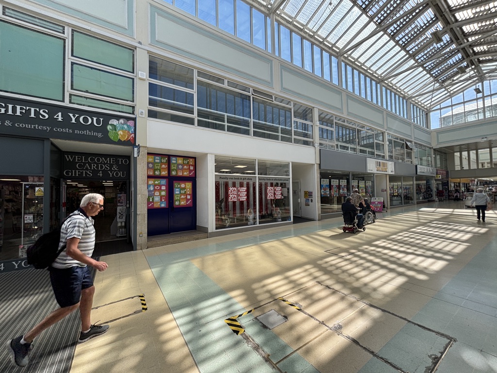 Unit 8 Churchill Centre, Dudley, West Midlands, DY2 7AG