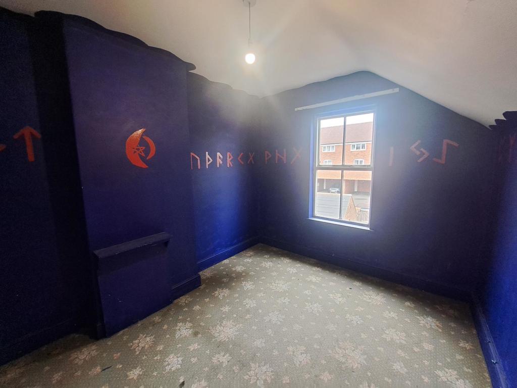 51 Bridge Street, Evesham, Worcestershire, WR11 4SG