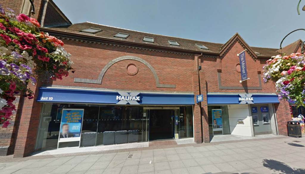 Units 10-11, Market Centre, Crewe, Cheshire, CW1 2NG