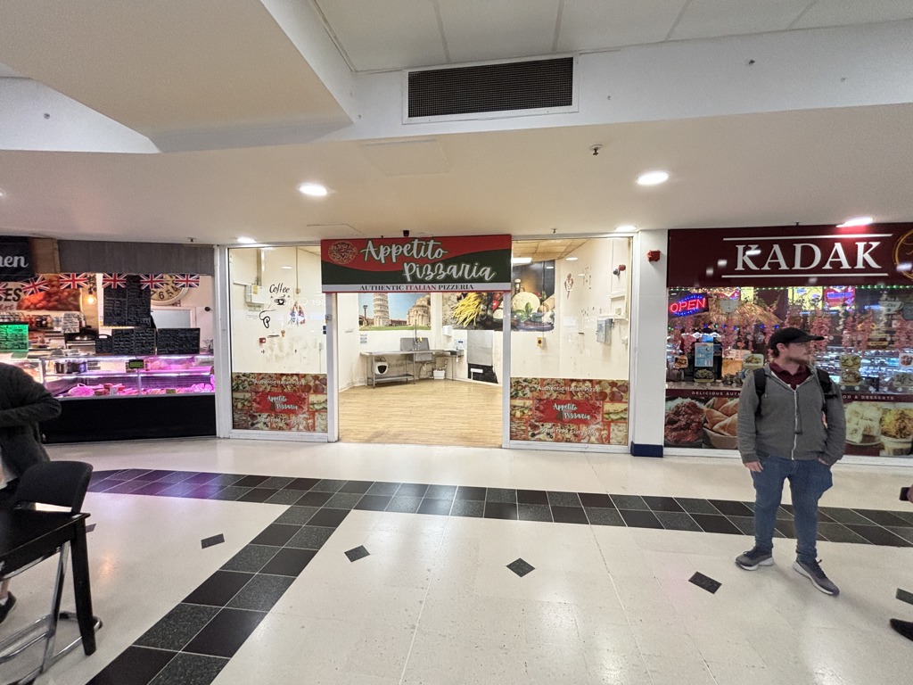 Unit 16, 29 Wulfrun Way, Wulfrun Shopping Centre, Wolverhampton, WV1 3HH