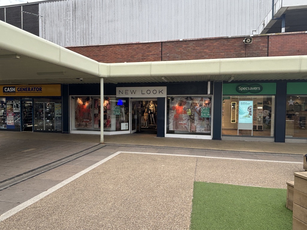 Unit 35, 6-8 Greenwood Square, Chelmsley Wood, Birmingham, West Midlands, B37 5TL