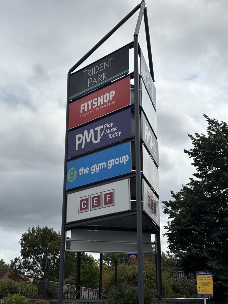 Unit 4, Trident Retail Park, Birmingham, West Midlands, B9 4EH