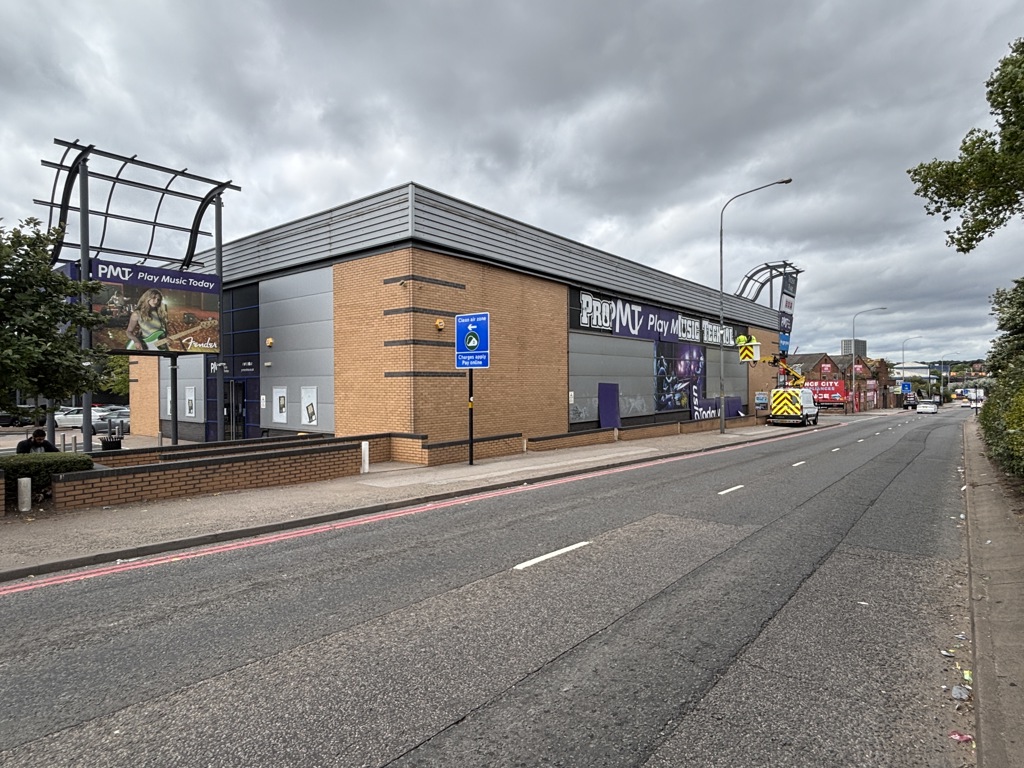 Unit 4, Trident Retail Park, Birmingham, West Midlands, B9 4EH