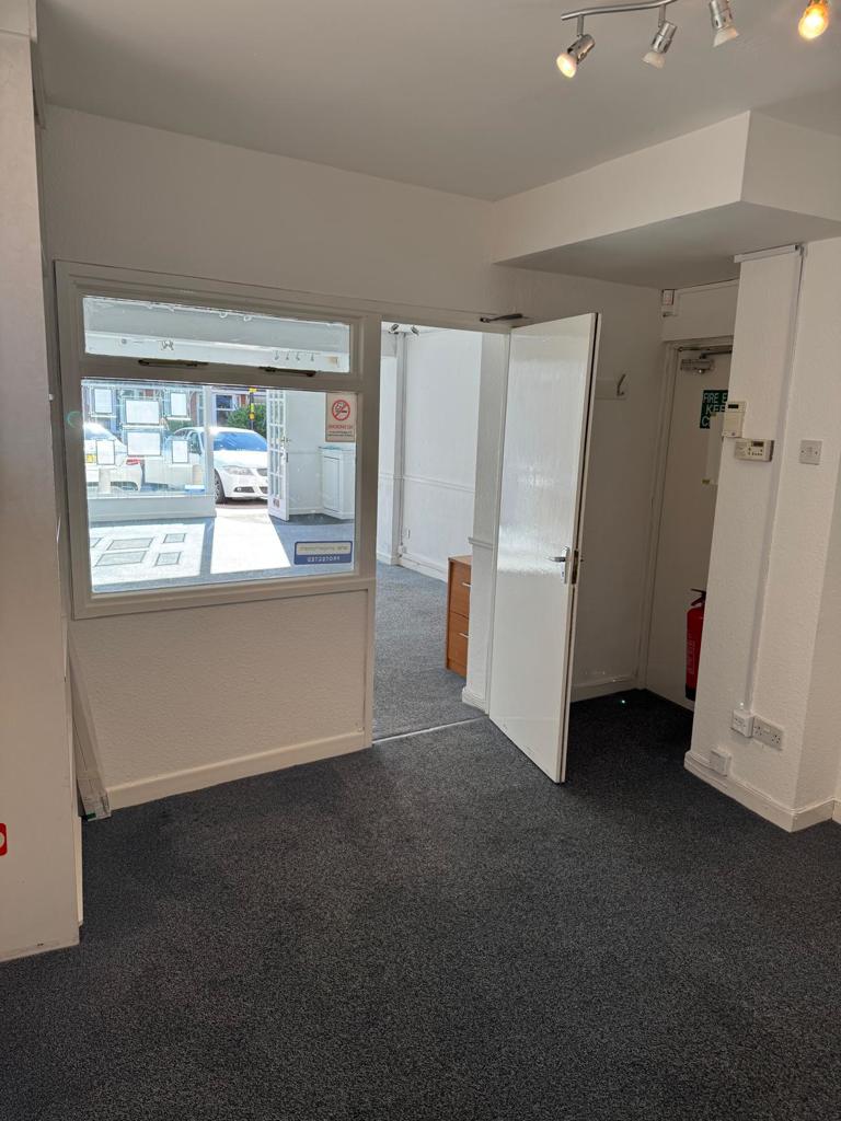 74b Walsall Road, Four Oaks, Sutton Coldfield, West Midlands, B74 4QY