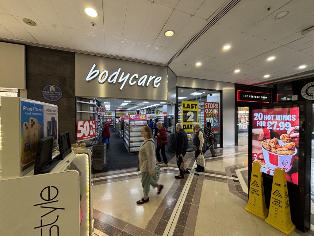 Unit 1, West Orchards Shopping Centre, Smithford Way, Coventry, West Midlands, CV1 1QX