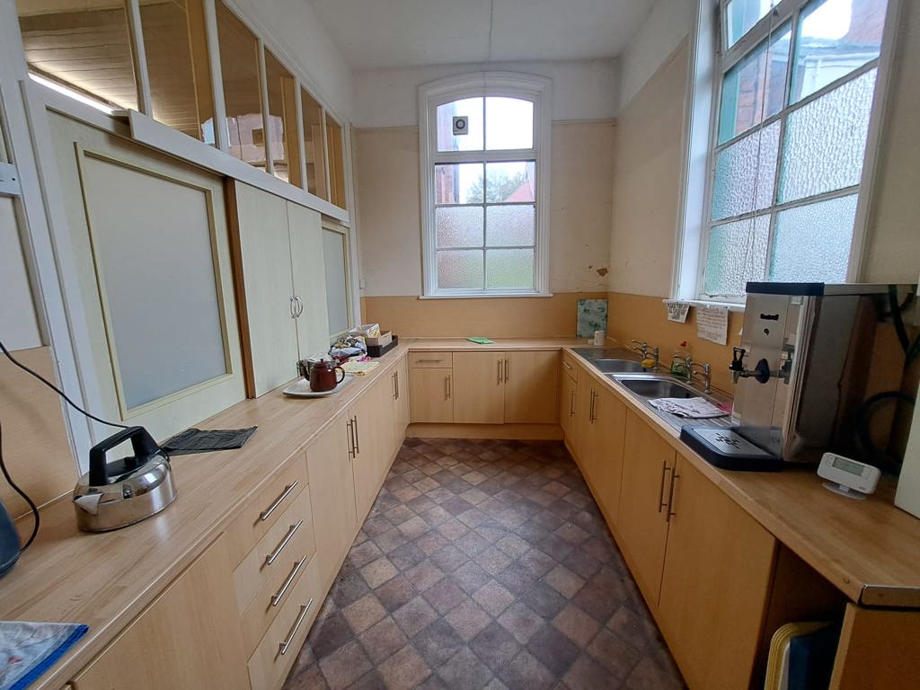 Netherton Methodist Church, 41 Church Road, Dudley, West Midlands, DY2 0LY