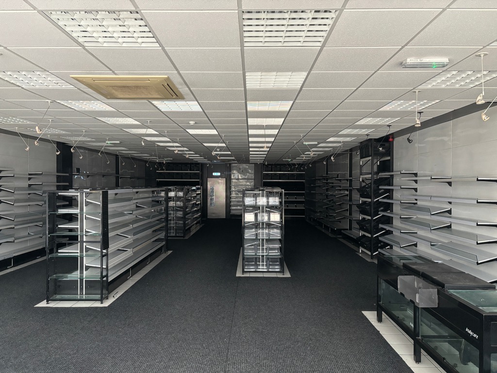 Unit 17 Churchill Centre, Dudley, West Midlands, DY2 7AG