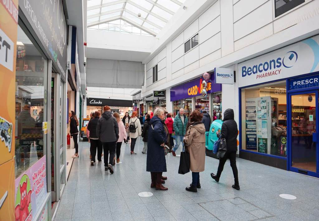 Unit 9, Beacons Place Shopping Centre, Merthyr Tydfil, Mid Glamorgan, CF47 8DF