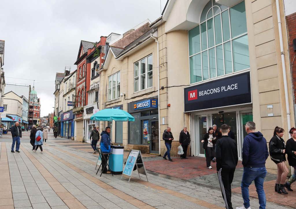 Unit 9, Beacons Place Shopping Centre, Merthyr Tydfil, Mid Glamorgan, CF47 8DF