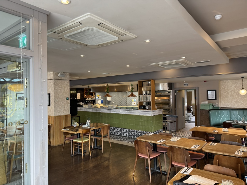 3 Derby Road, Ashby-De-La-Zouch, Leicestershire, LE65 2HF