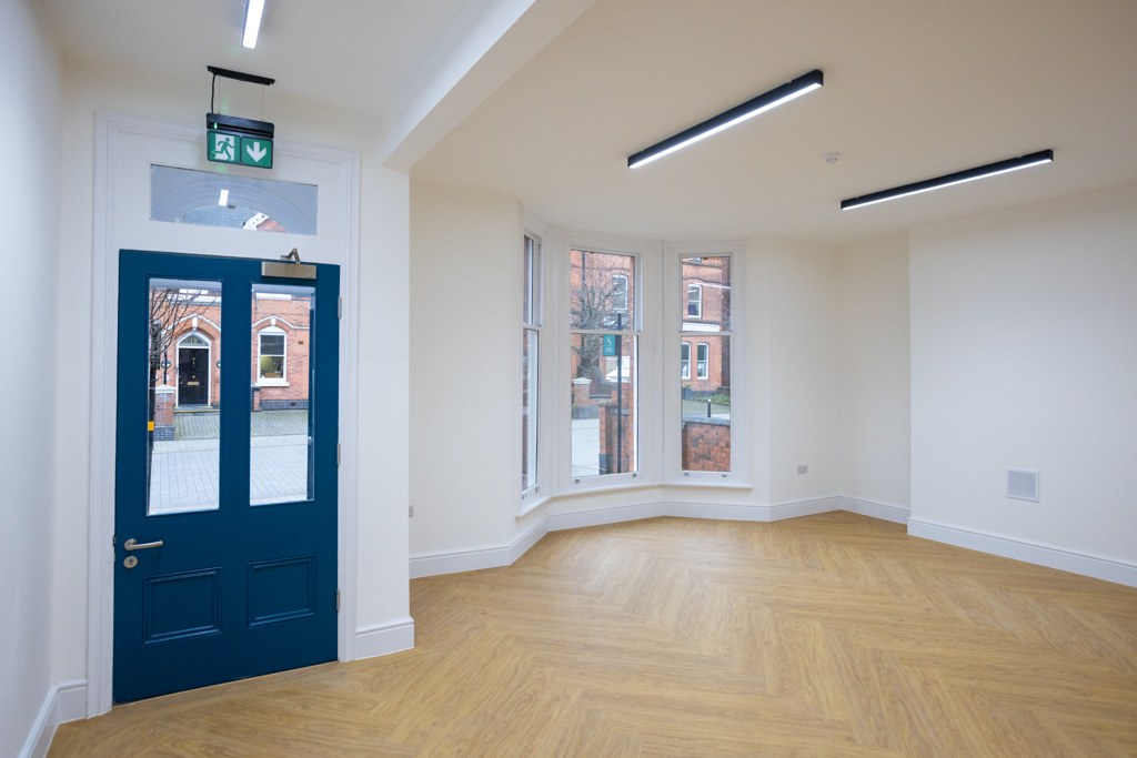 2 Greenfield Crescent, Birmingham, West Midlands, B15 3BE