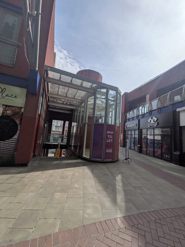 Kiosk, Martineau Place, Corporation Street, Birmingham, B2 4UW