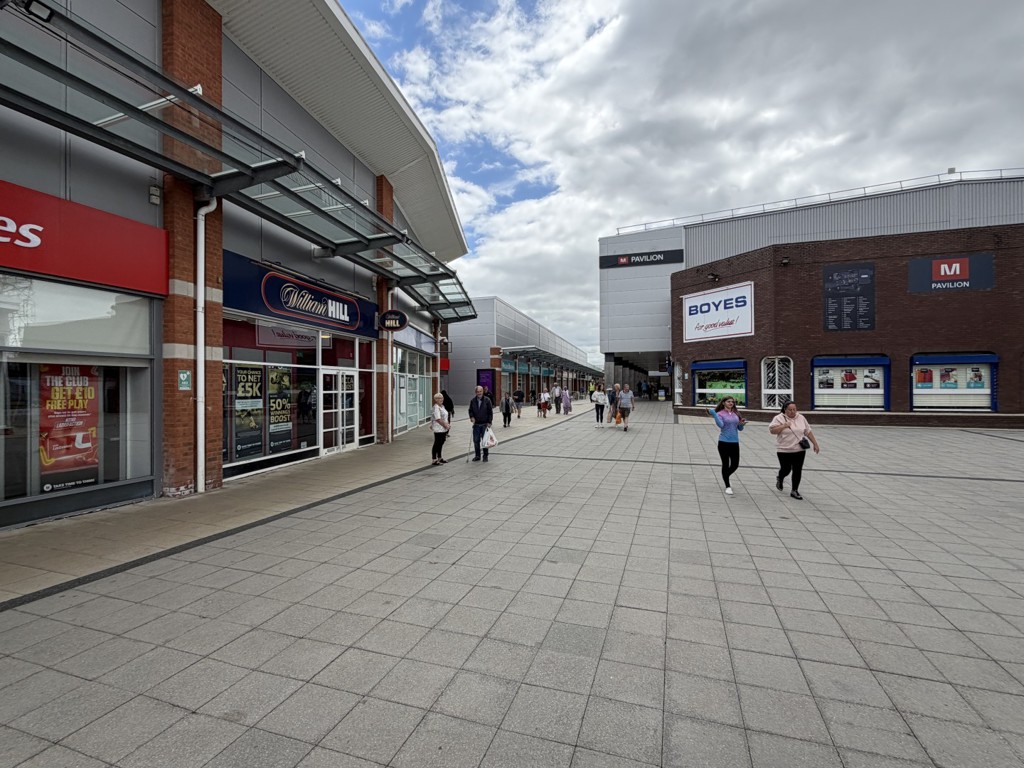 Unit 9 Wrightson House Pavilions Shopping Centre, Thornaby, North Yorkshire, TS17 9FF