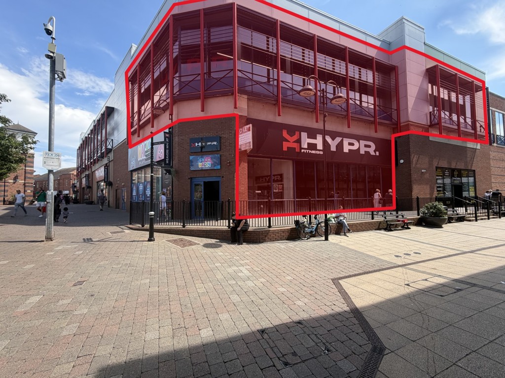 Former Fitness Centre, Weavers Wharf Retail Park, Kidderminster, West Midlands, DY10 1AA