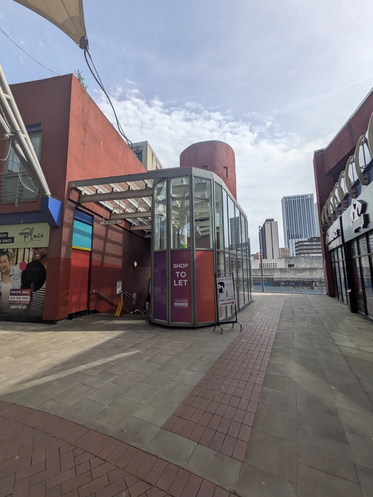 Kiosk, Martineau Place, Corporation Street, Birmingham, B2 4UW