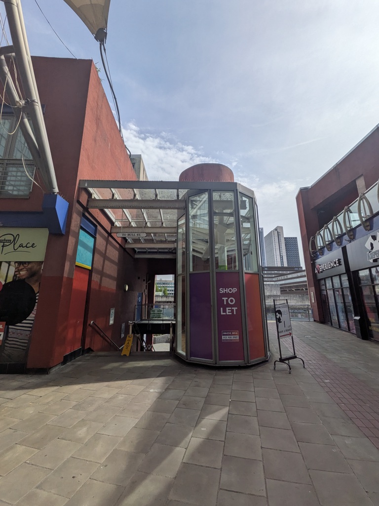 Kiosk, Martineau Place, Corporation Street, Birmingham, B2 4UW
