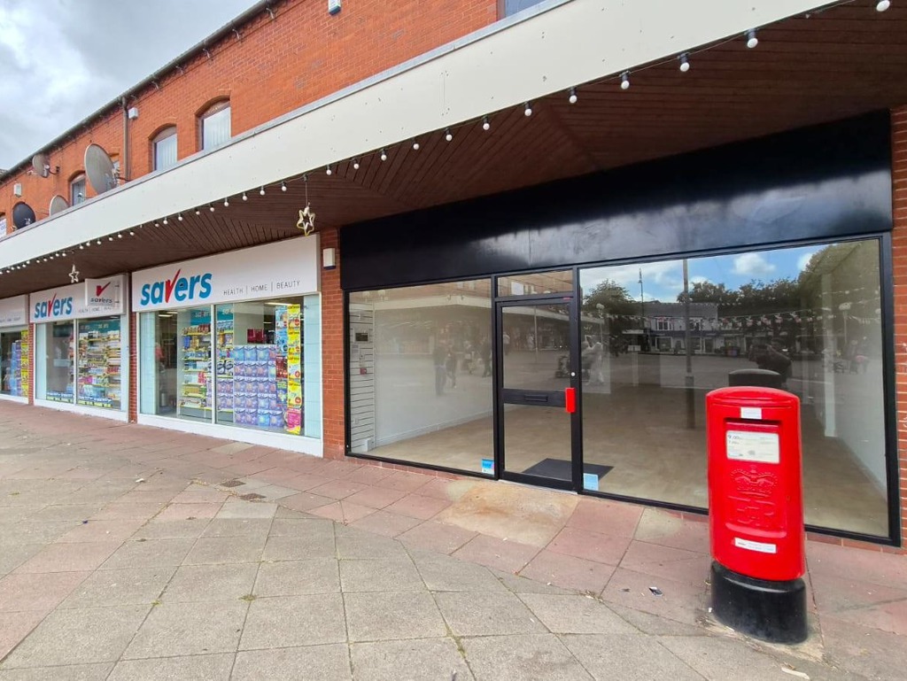 Unit 12, Moor Centre, Brierley Hill, West Midlands, DY5 3AH