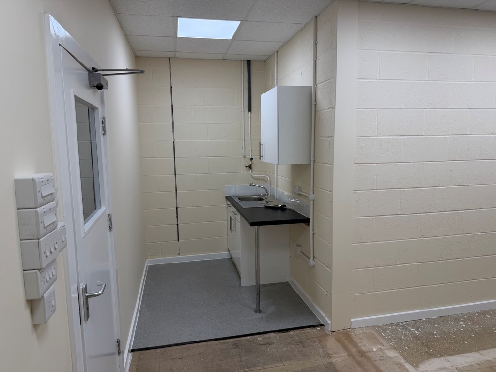 Unit 7A, Penkridge Retail Park, Wolverhampton Road, Penkridge, Stafford, Staffordshire, ST19 5NS