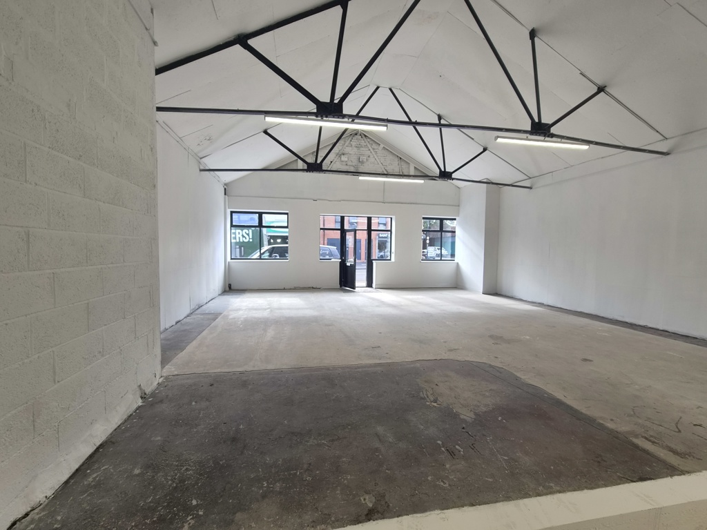 1255 Pershore Road, Stirchley, Birmingham, West Midlands, B30 2YT