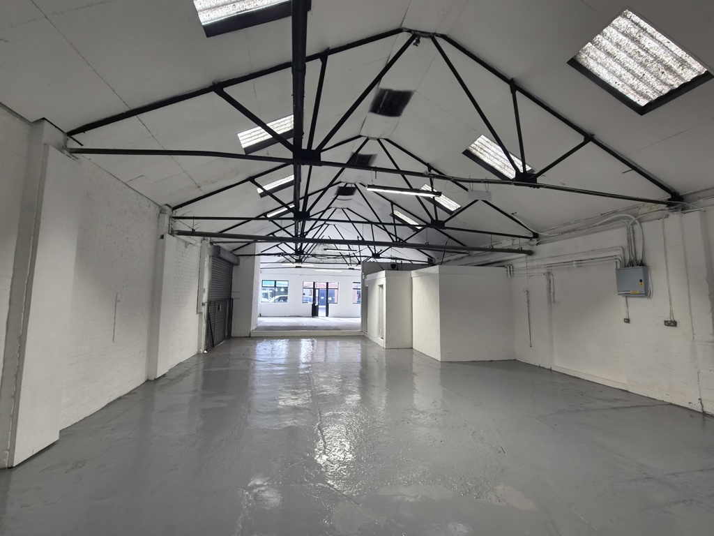 1255 Pershore Road, Stirchley, Birmingham, West Midlands, B30 2YT