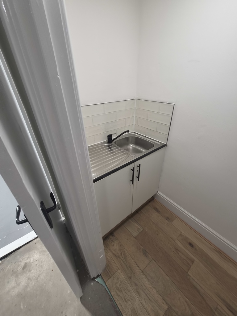 1255 Pershore Road, Stirchley, Birmingham, West Midlands, B30 2YT